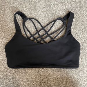 Lululemon free to be wild bra